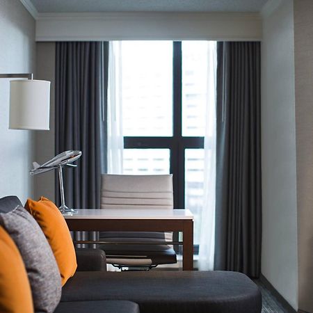 Chicago Marriott Suites O'Hare Rosemont Exterior foto